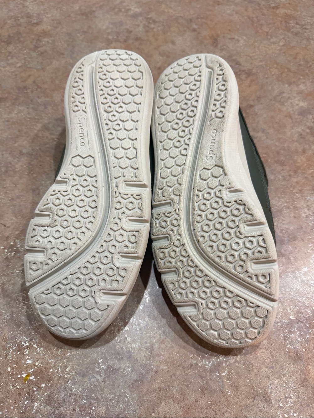 Women’s Spenco Clara Quilted Slide. Size 10D - Picture 3 of 4